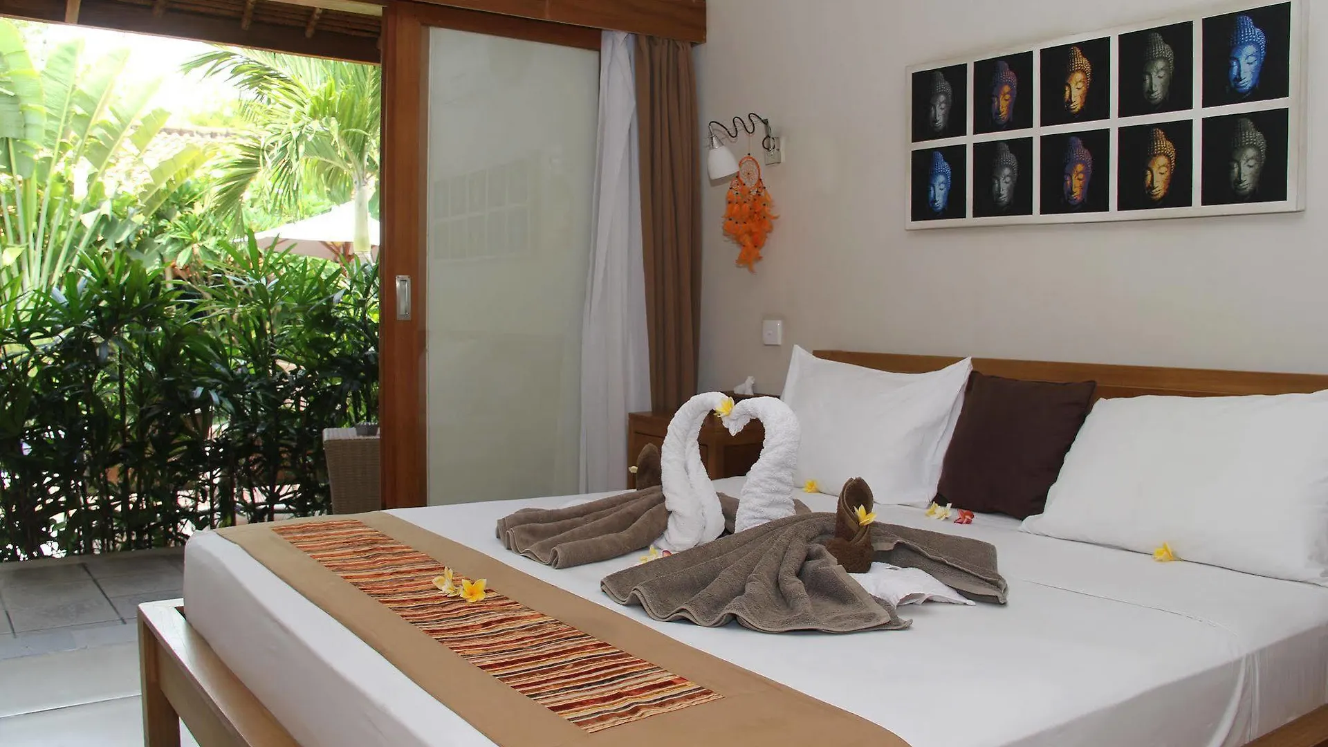 Balinea Holiday Home Seminyak  Holiday park