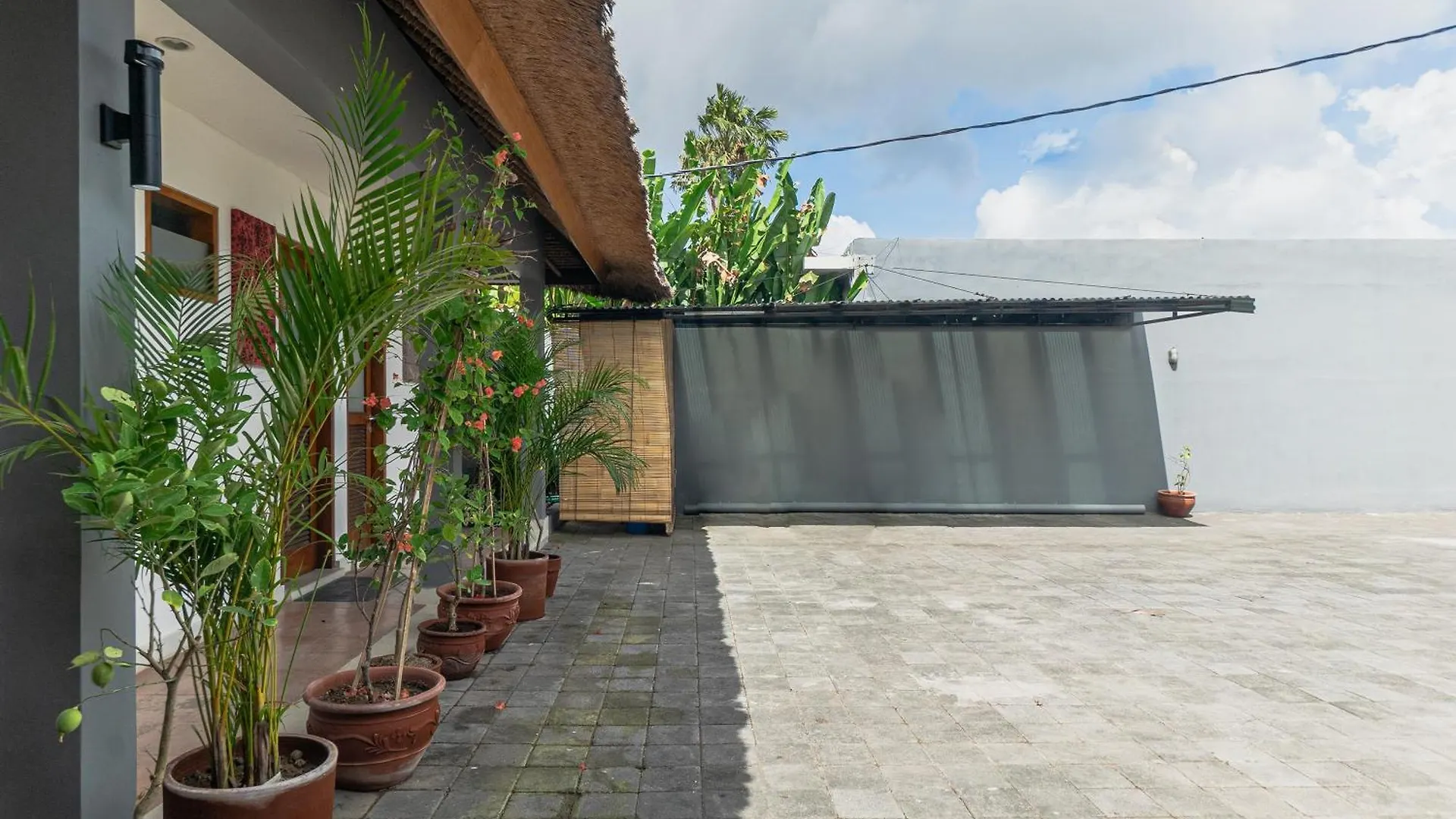 Balinea Holiday Home Seminyak  3*, Seminyak (Bali) Indonesia