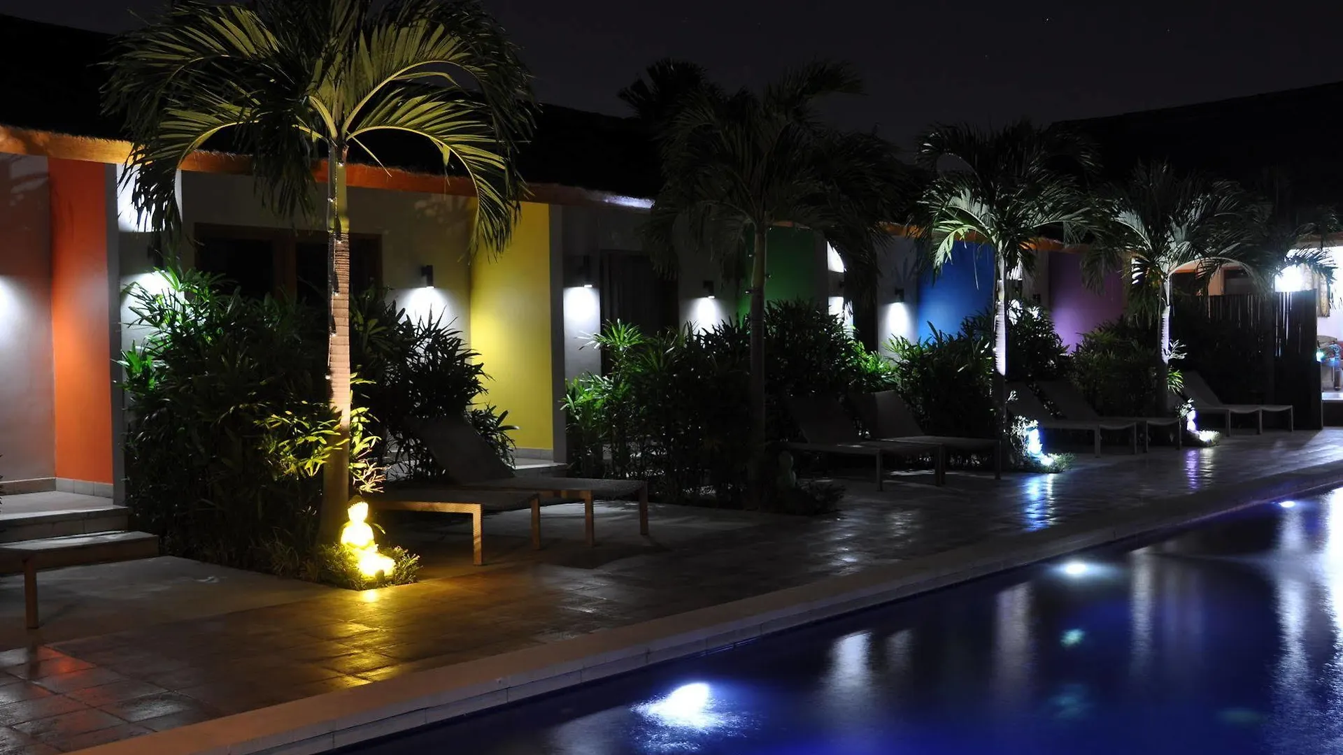 Balinea Holiday Home Seminyak  3*, Seminyak (Bali)